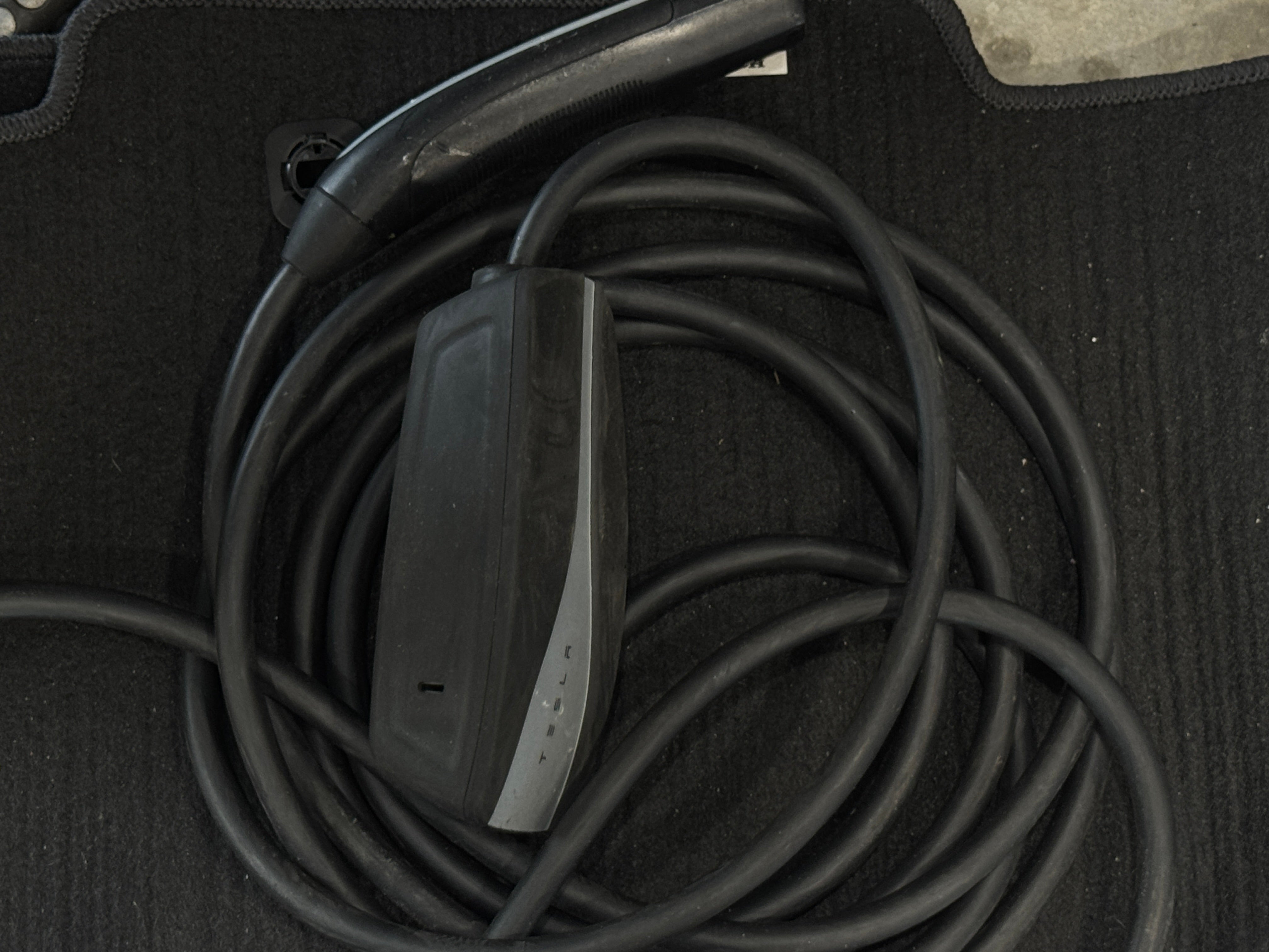 tesla model y 2023 7SAYGDEE5PA163104 image tesla model y 2023 7SAYGDEE5PA163104 image